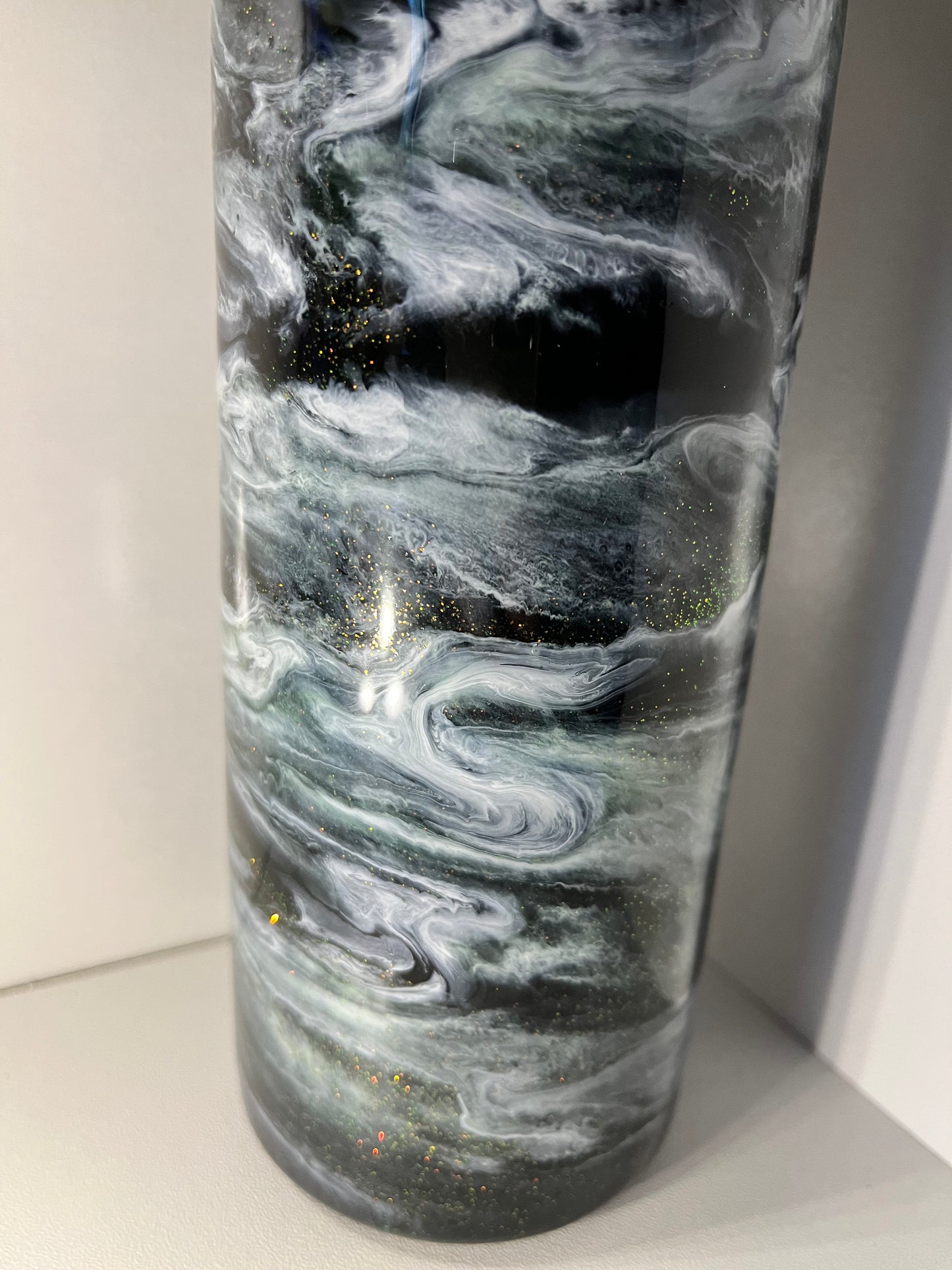 Glow in the Dark 20oz Tumbler!